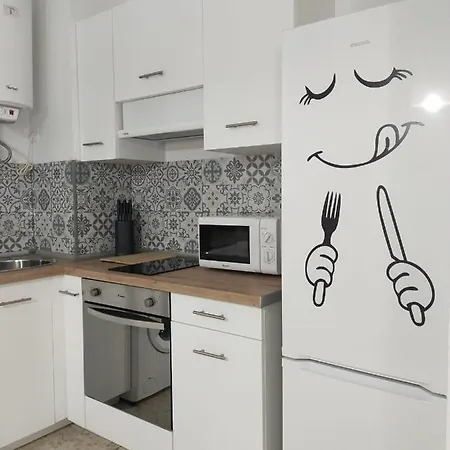 Mima Кадис
